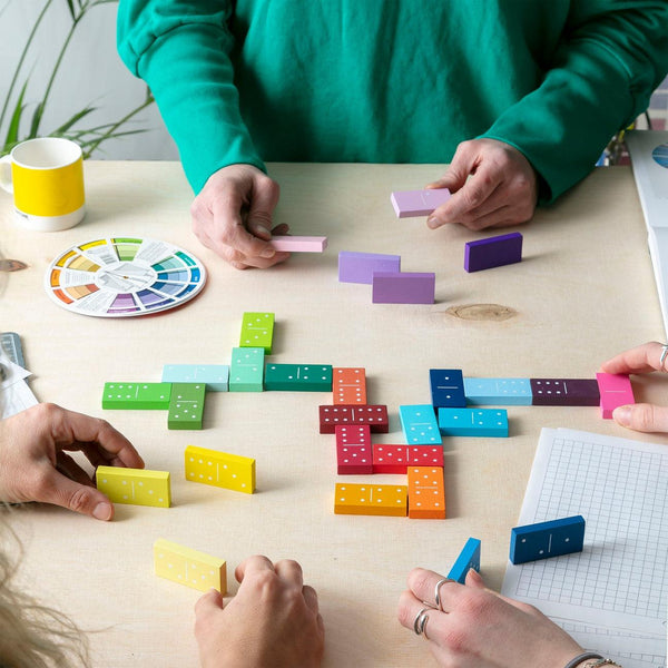 Idle Hands | Gradient Dominoes