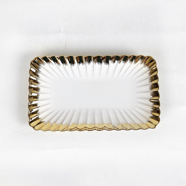 Rectangle Plate | Scalloped Gold Edge